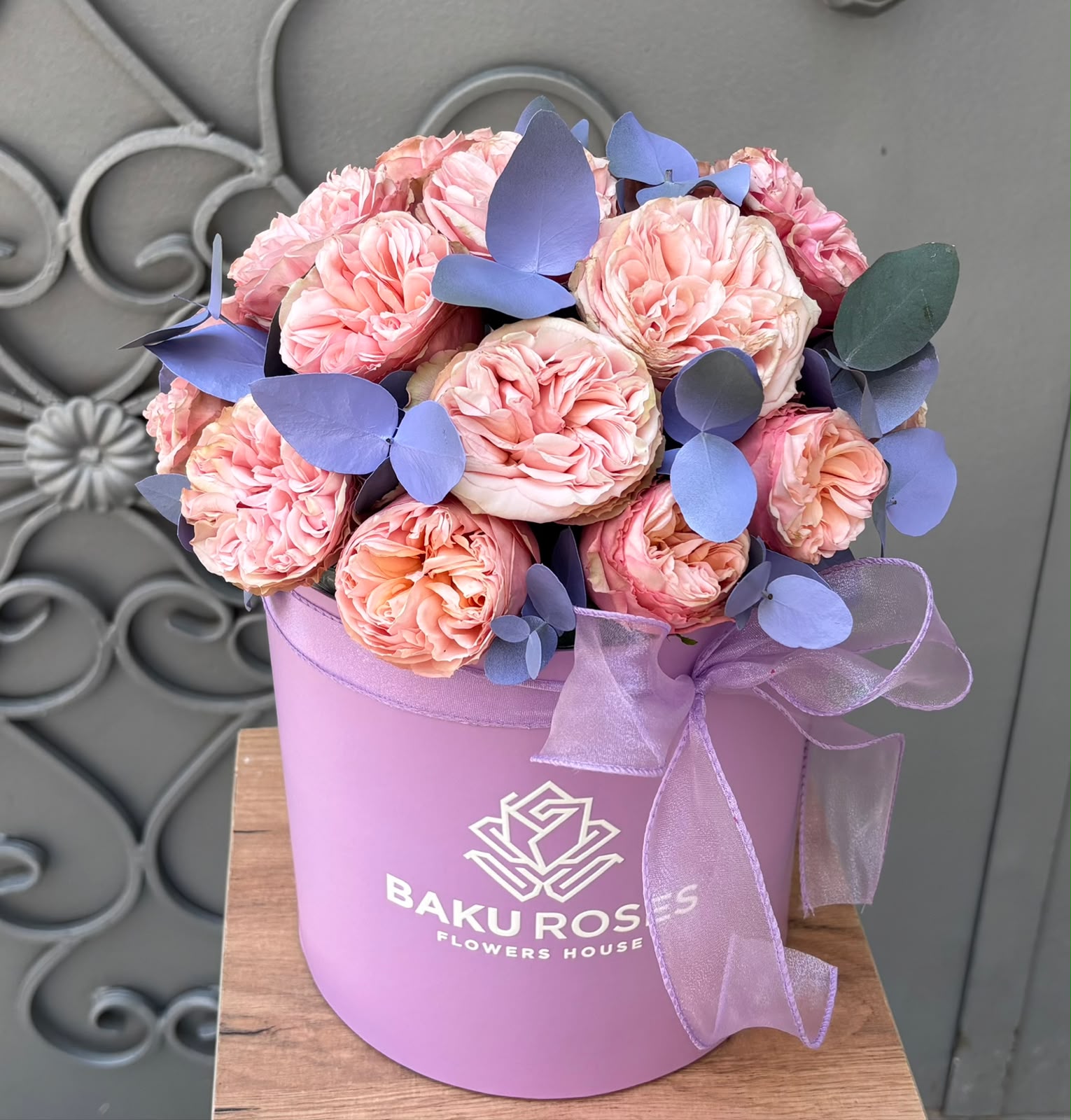 Gentle Trendsetter Flower Box