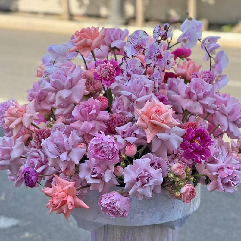 Güllərdən Kompozisiya - code:8043