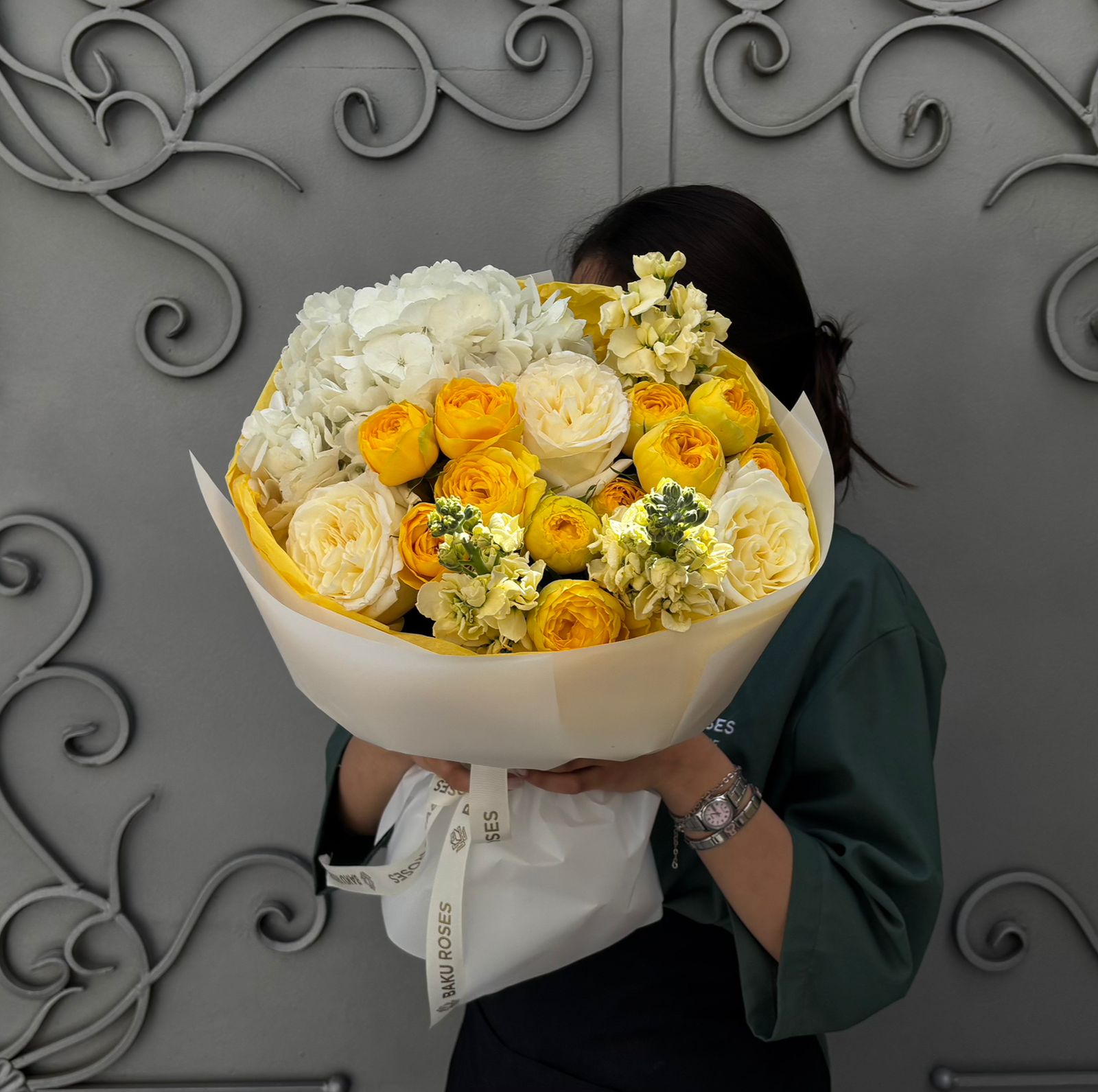 Candle Light 5,Sunny Trendsetter 4,Mattiola 3,Hydrangea White 1