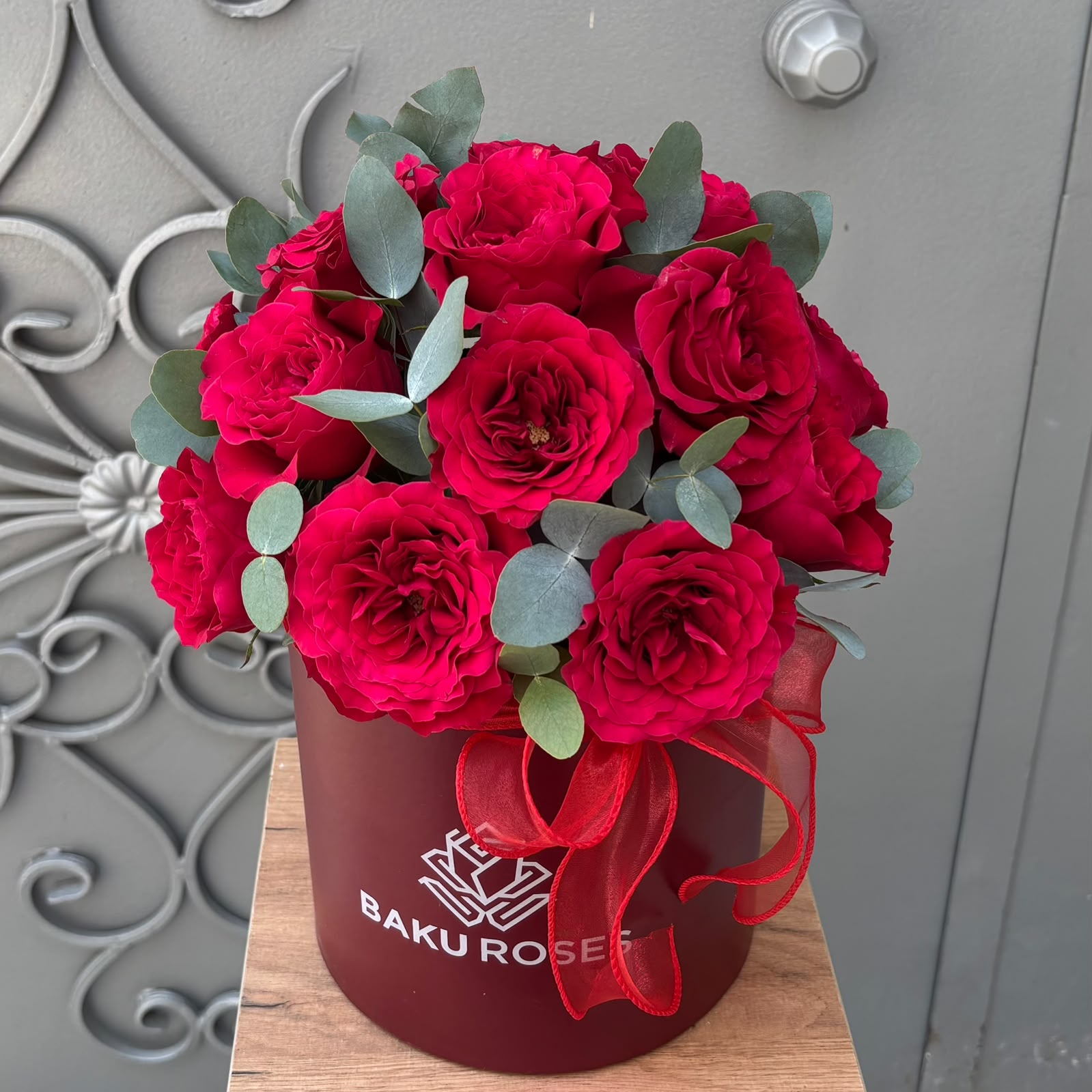 Bella Lova Rasberry Flower Box