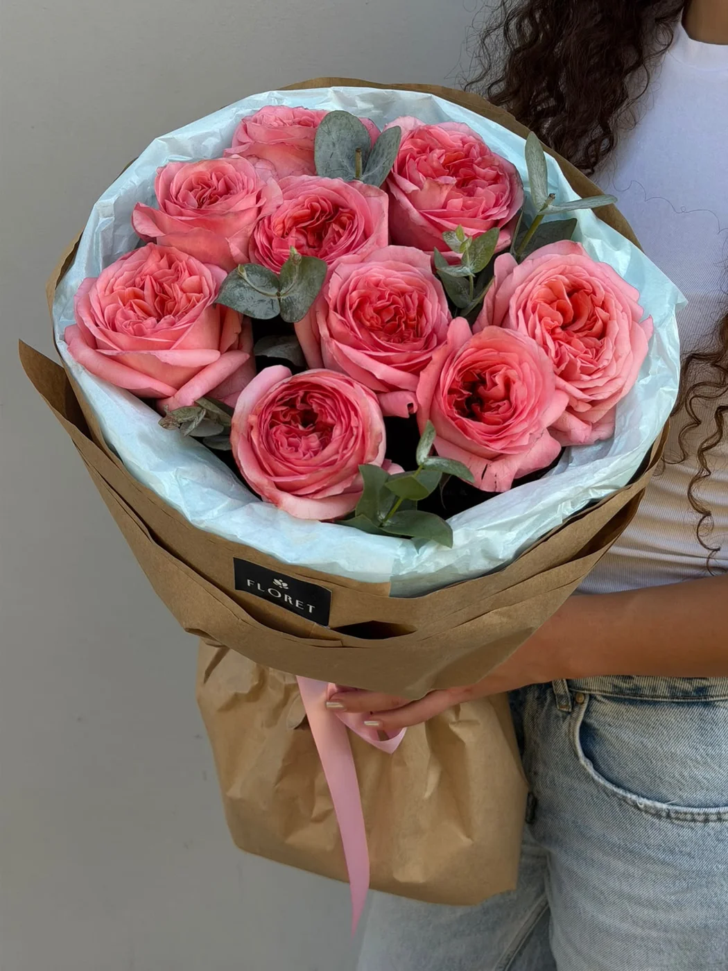Pink Expression qızılgülü mono buketi