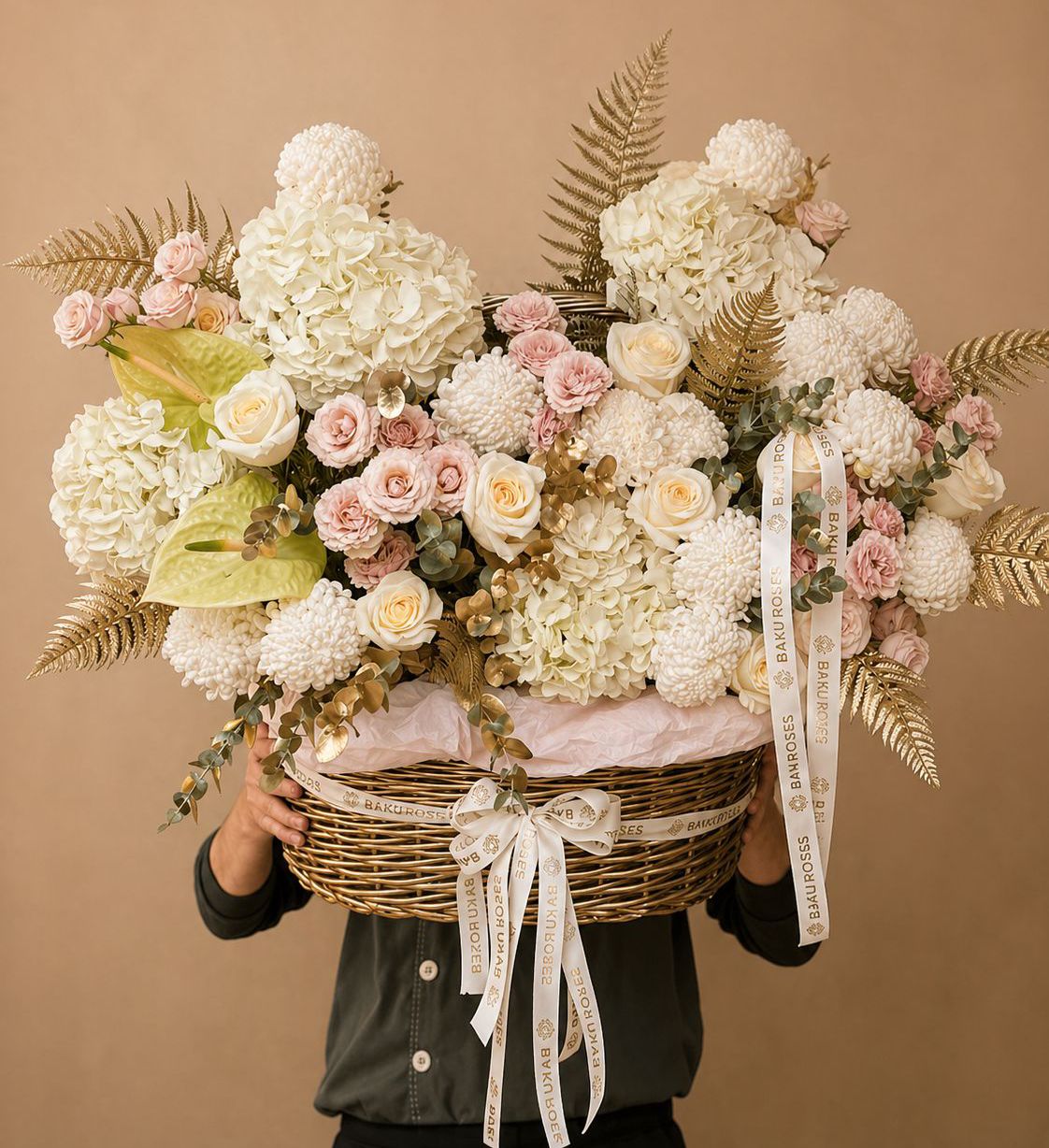 Krem Zəriflik və ya Elegance Cream Bouquet
