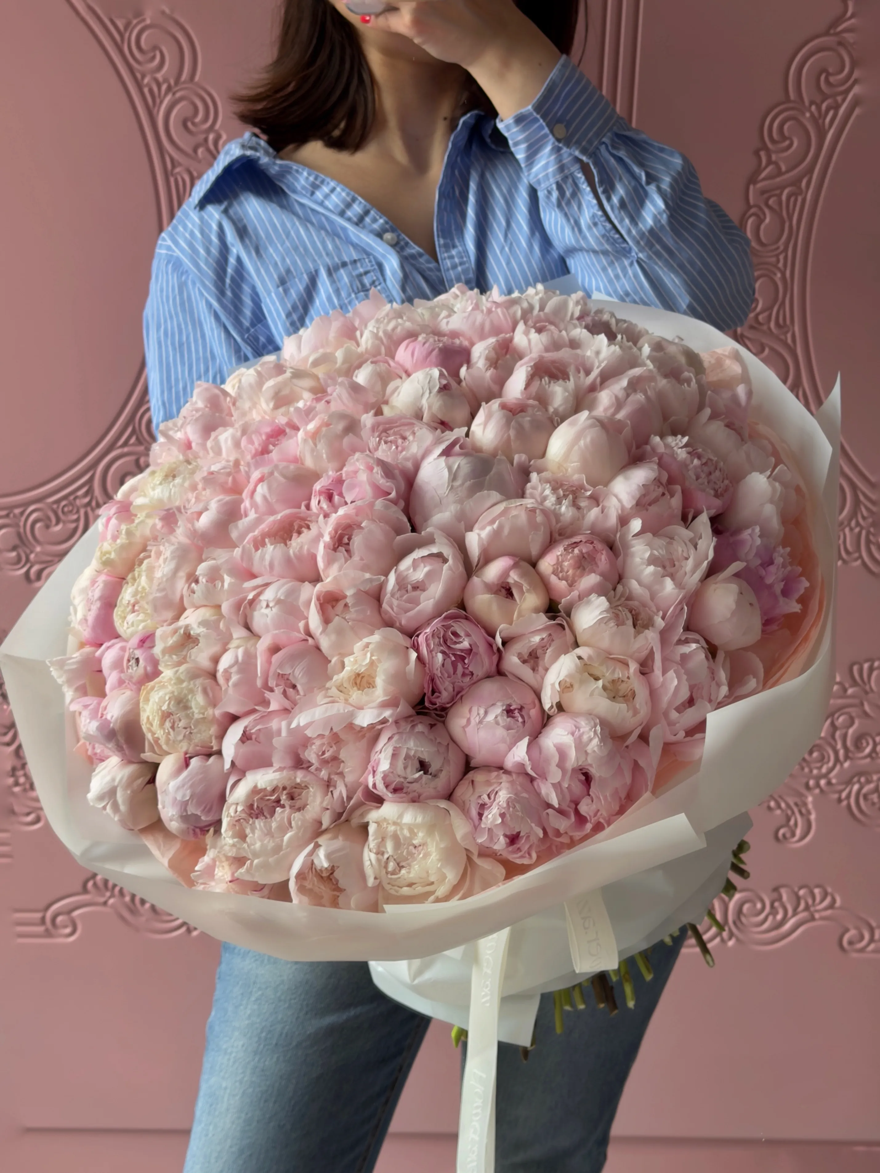 Blush Majesty — 101 Pion