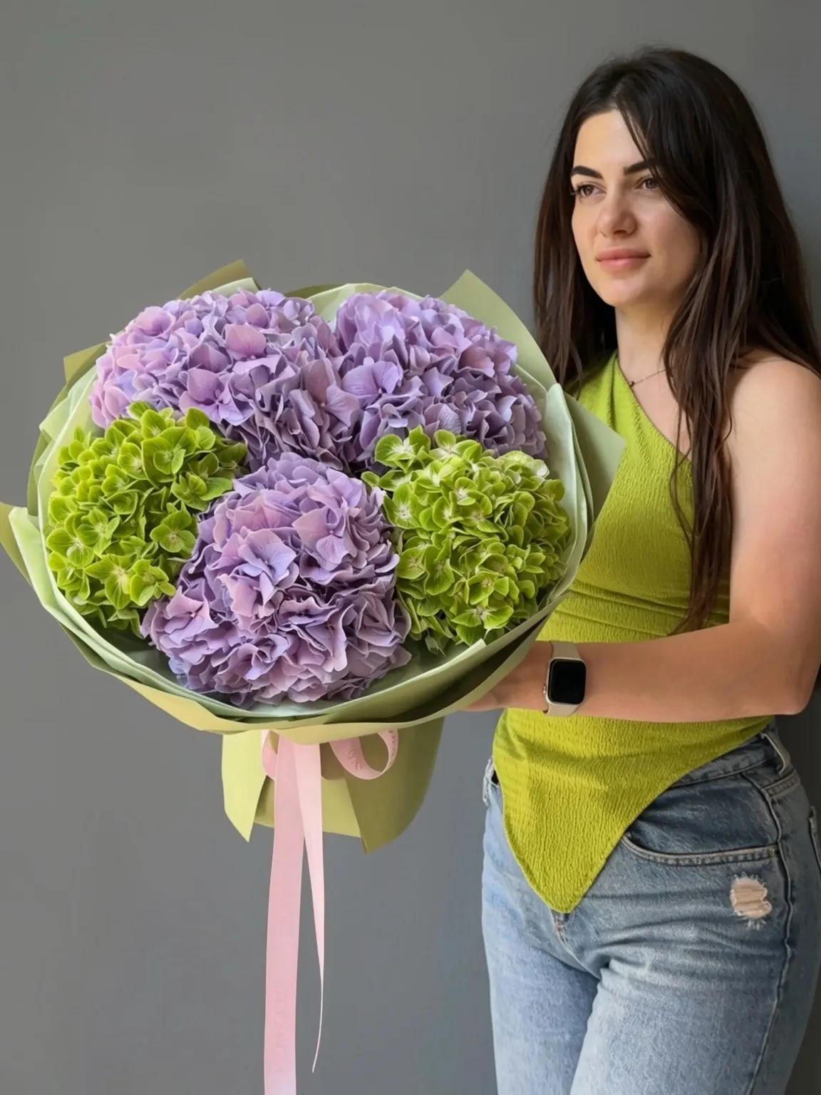 Harmony Hydrangea Premium Buket