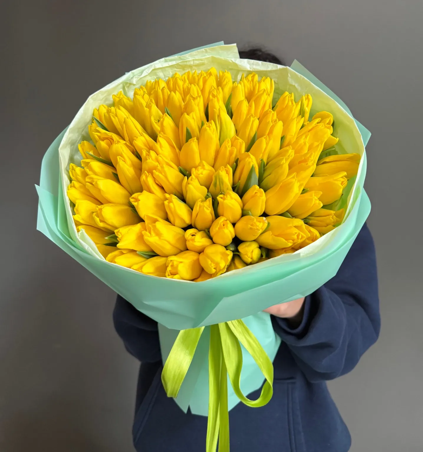 101 Sunshine Tulips (L)